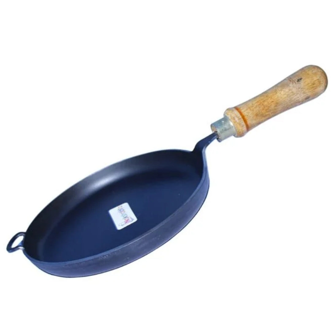 Iron Fish Fry Skillet & Omelette Tawa with Wooden Handle – Medium