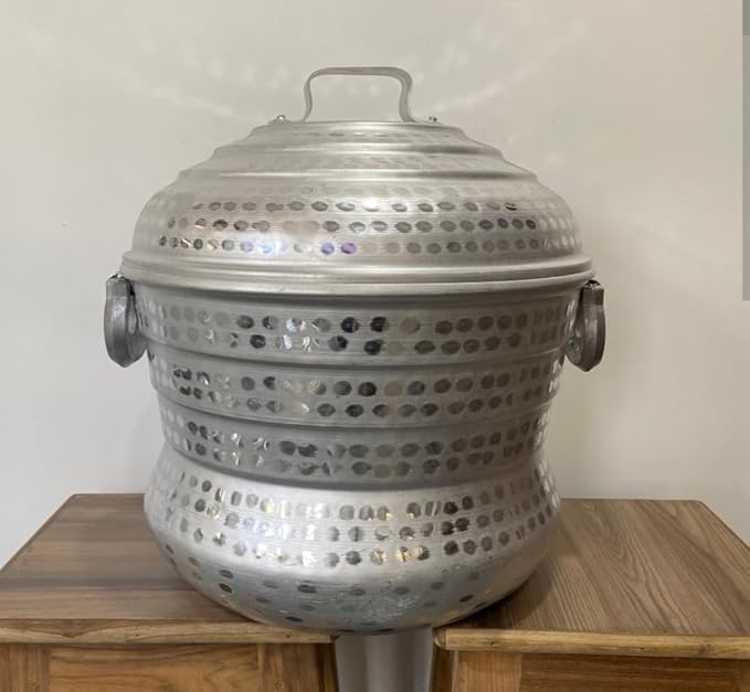 Aluminium Idly Maker Round – 3 Plate (Silver)