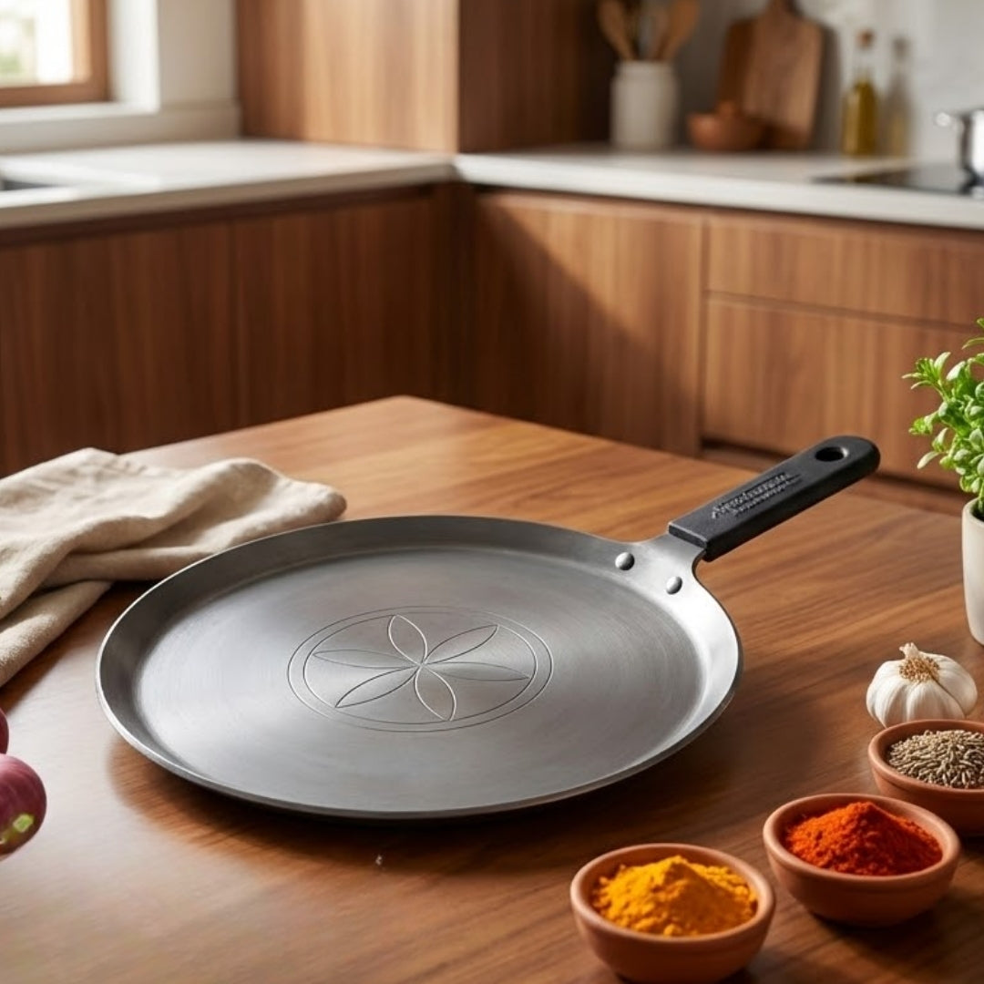 Black Iron Tawa with Silicon Handle – 10 Inch, 4mm