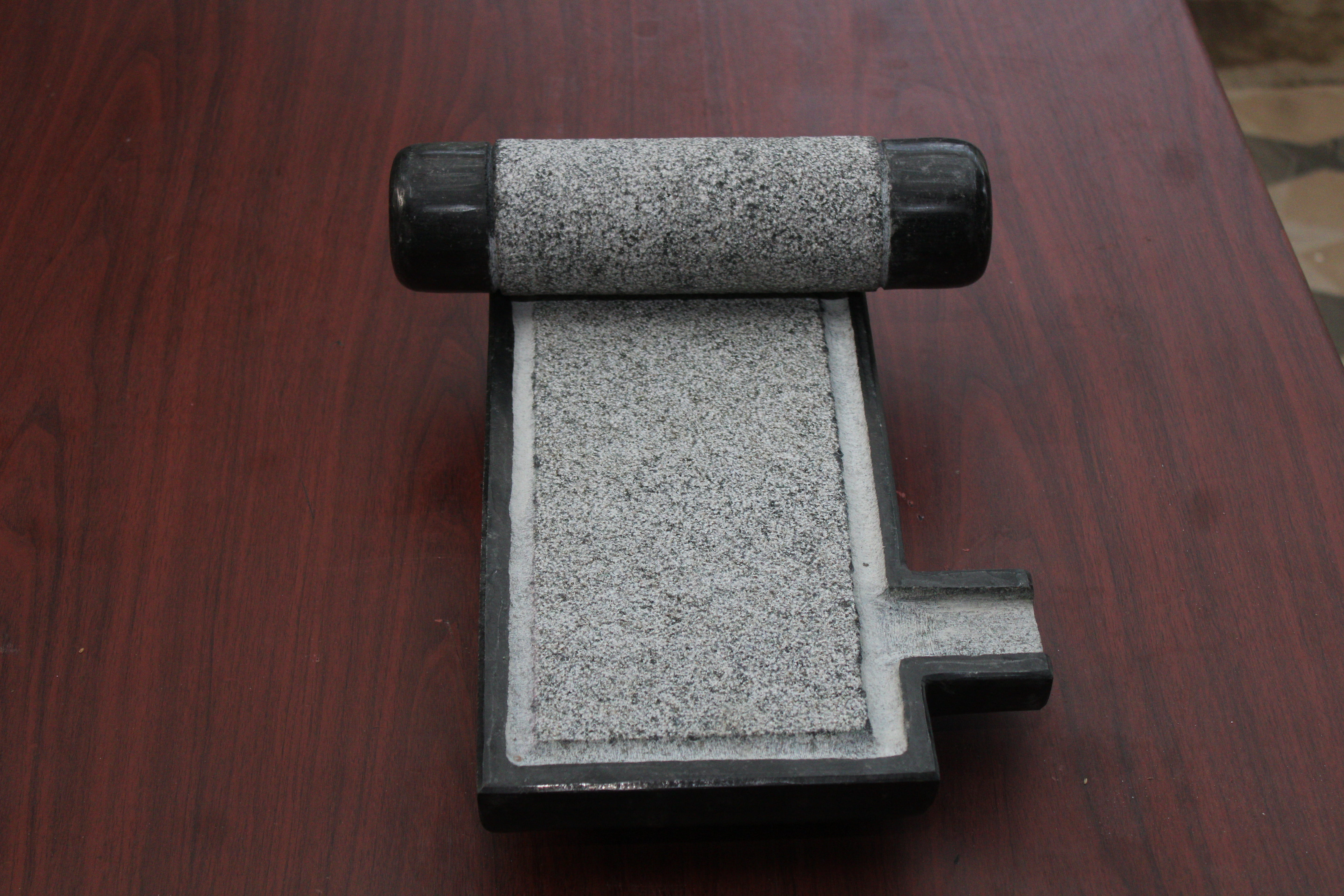 Ammi Kallu – Traditional South Indian Grinding Stone