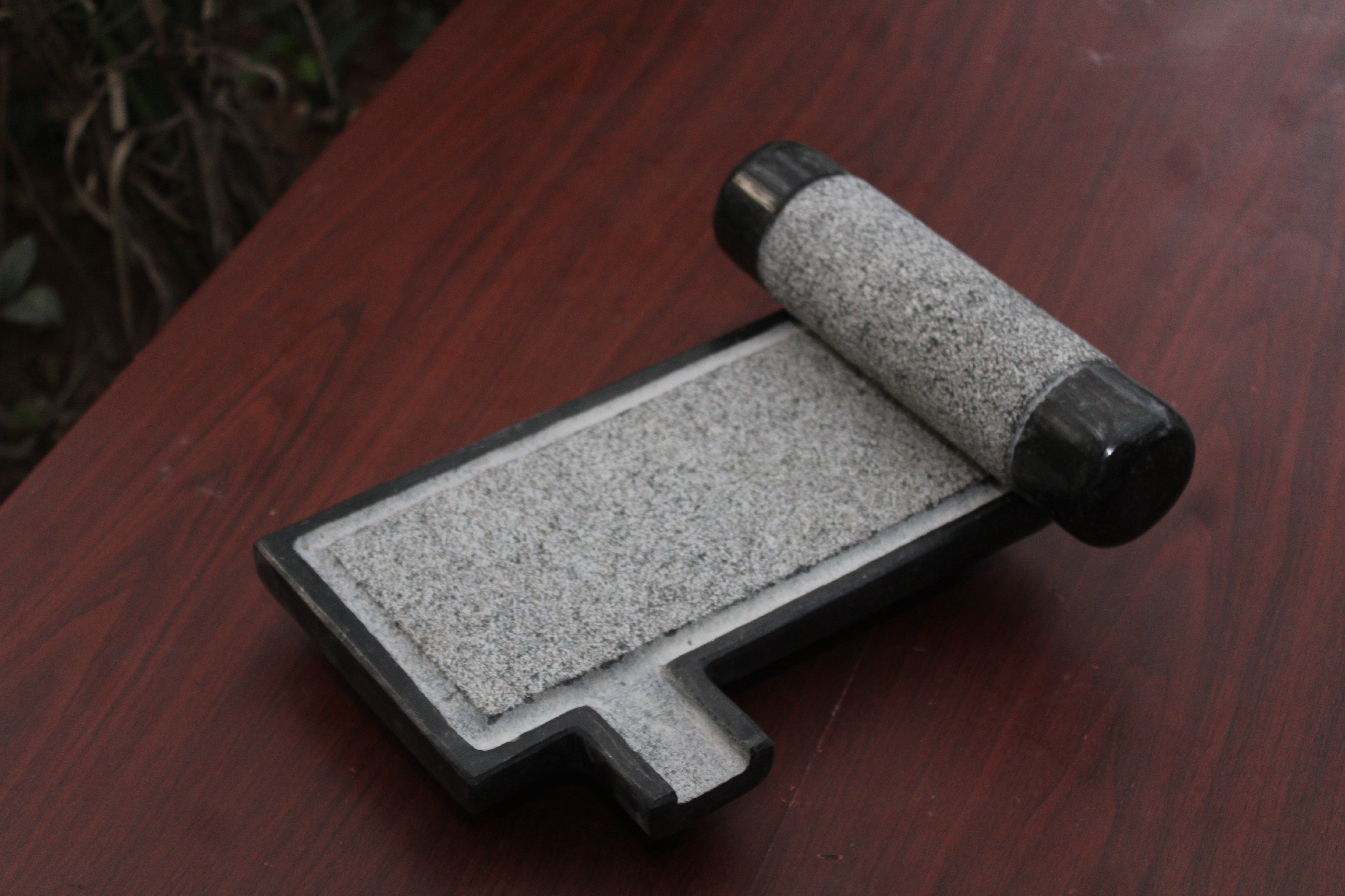 Ammi Kallu – Traditional South Indian Grinding Stone