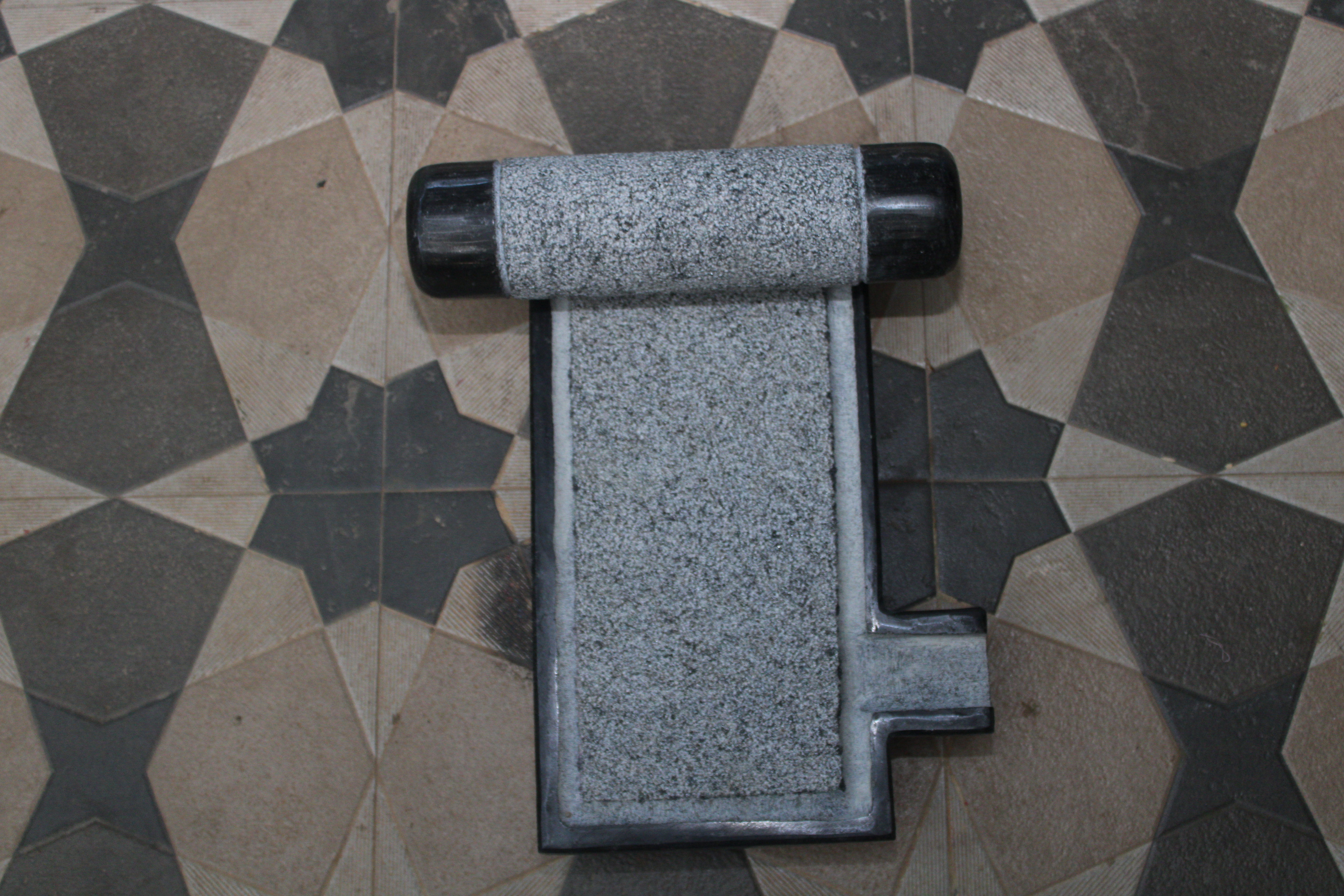 Ammi Kallu – Traditional South Indian Grinding Stone